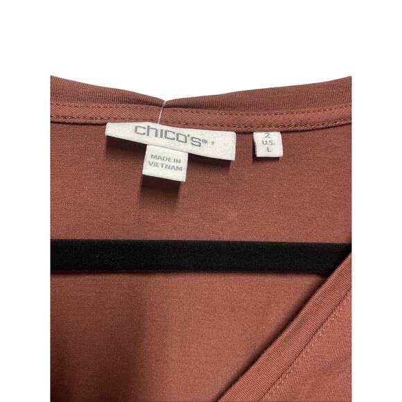 Chico's Chocolate Brown 3/4 Sleeve Knit Woven 3D Applique Top, Size 2 Large - Picture 3 of 5